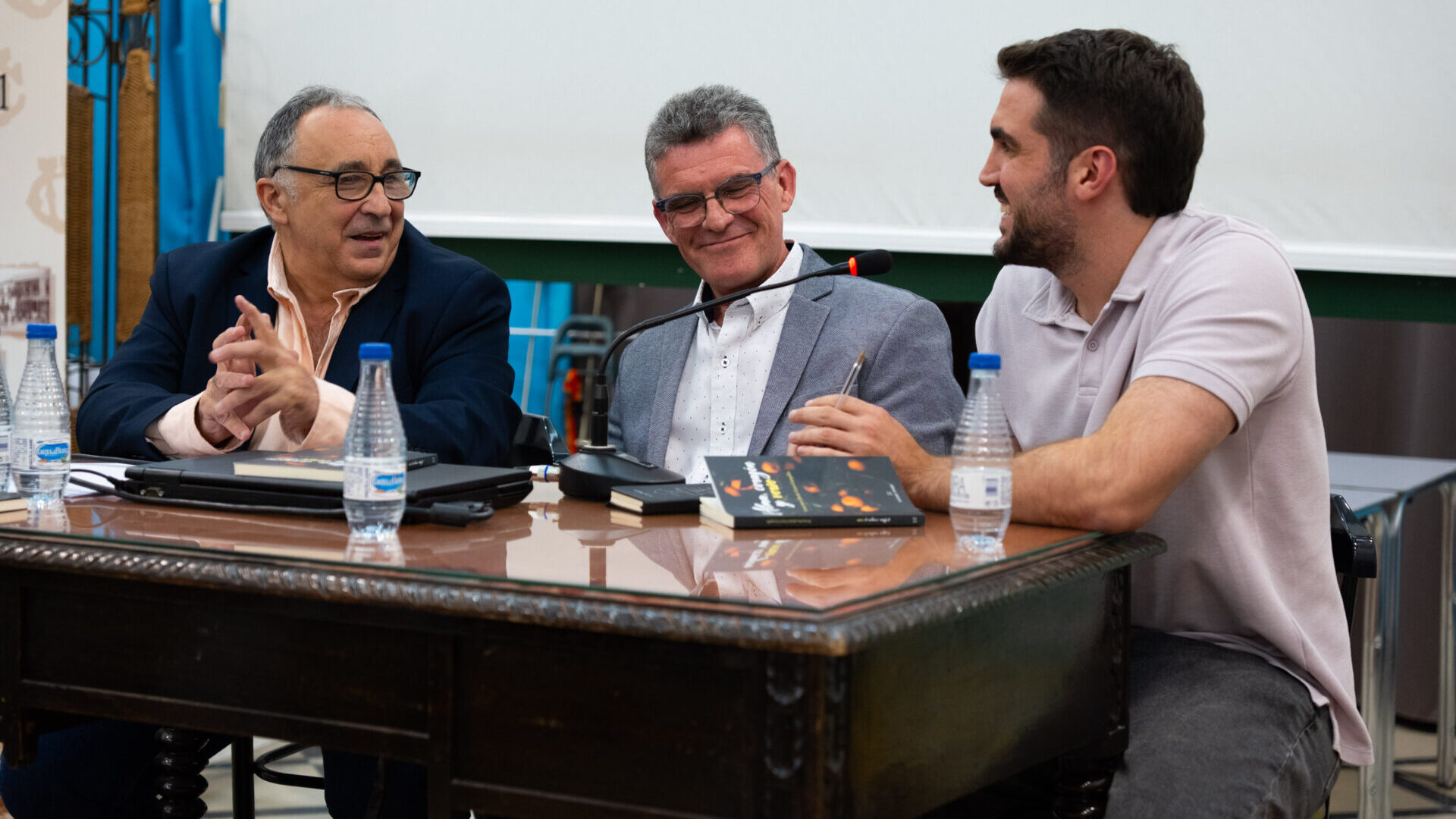 PRESENTACIÓN ALMA CORAZÓN Y VERSO EDICIONES PANGEA